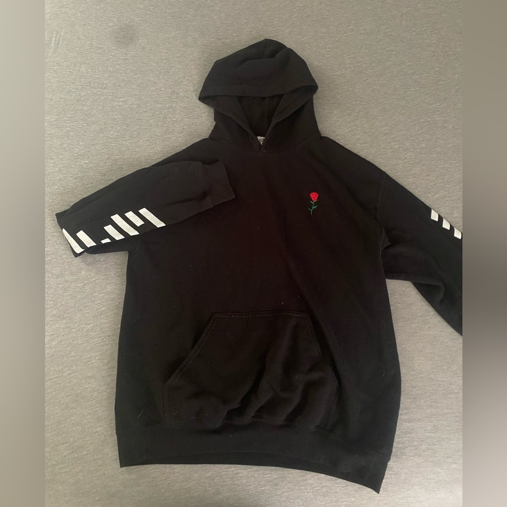 Men’s Black Hoodie With Rose and Sleeve Detailing